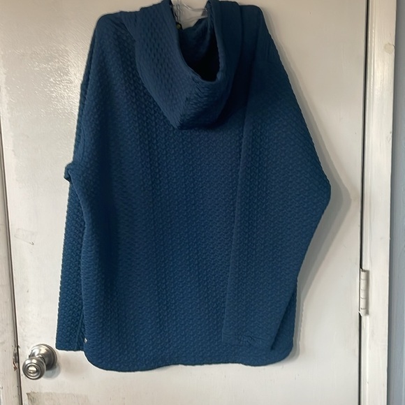 Zella Cozy Blue Textured Hoodie - Picture 5 of 7